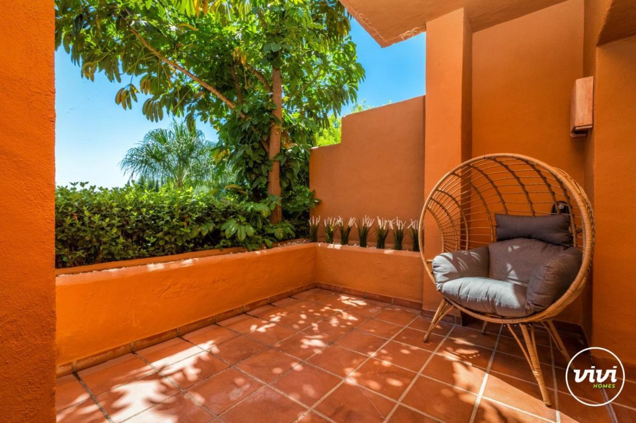 Vivi Homes - Boho Sunrise Alminar Pool, Garden & Terrace Apartamento Marbella