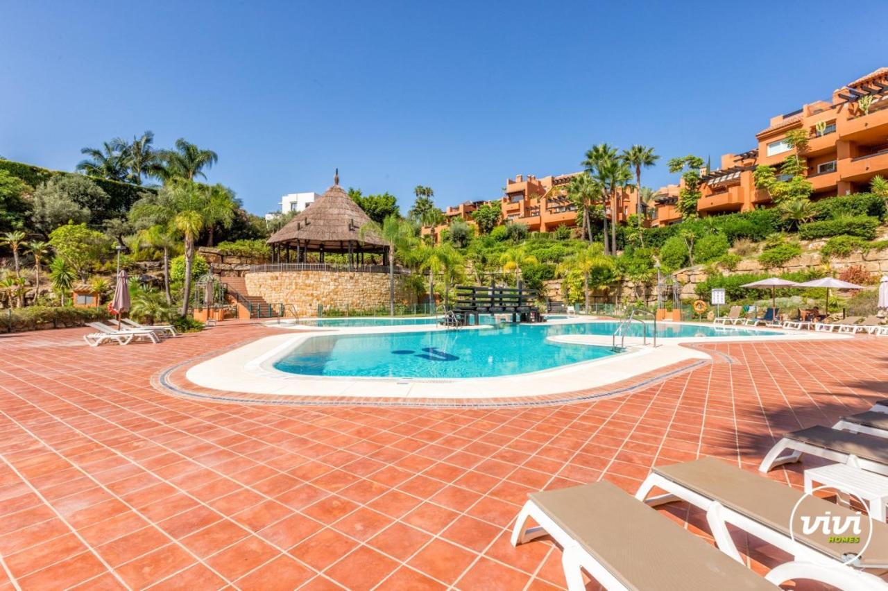 Vivi Homes - Boho Sunrise Alminar Pool, Garden & Terrace *