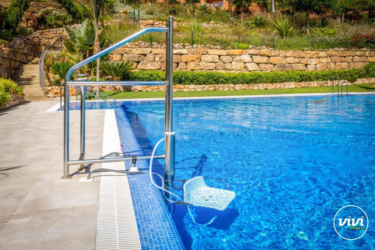 Vivi Homes - Boho Sunrise Alminar Pool, Garden & Terrace