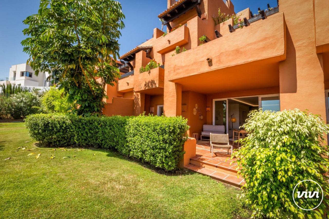 Vivi Homes - Boho Sunrise Alminar Pool, Garden & Terrace Marbella