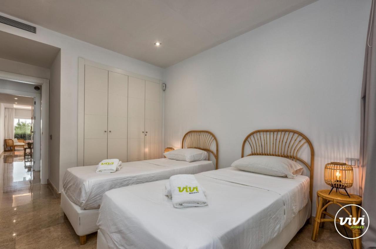 Vivi Homes - Boho Sunrise Alminar Pool, Garden & Terrace